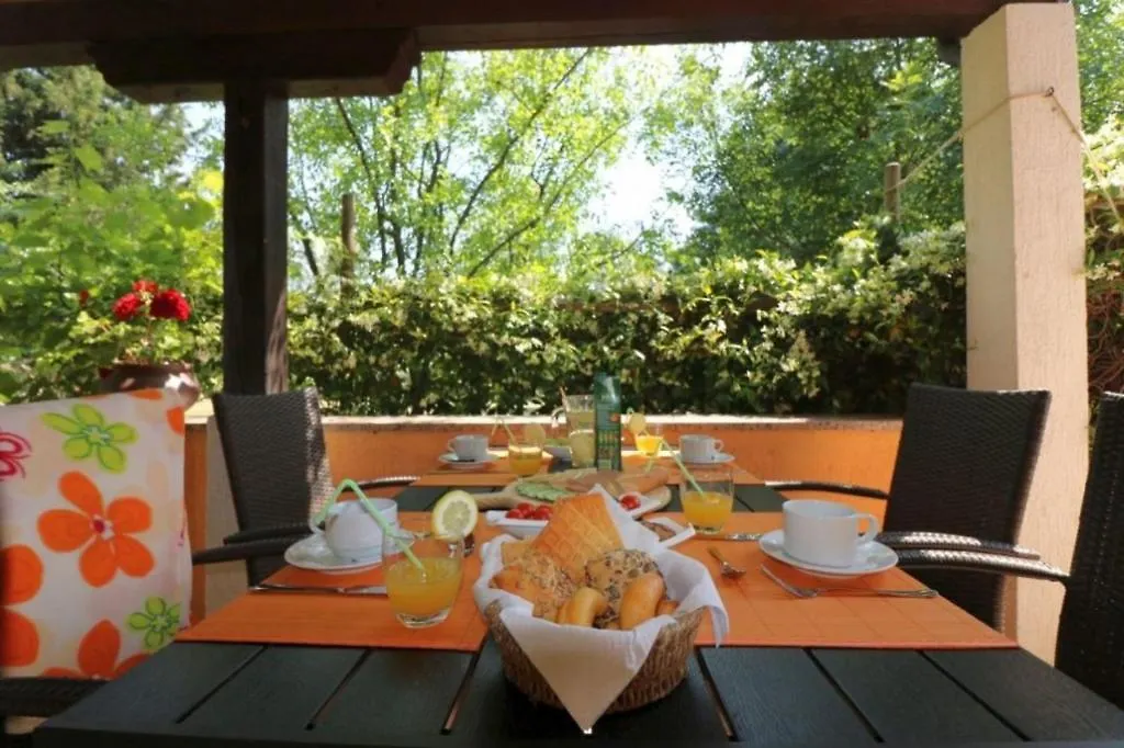 Bungalow Porec  0*,